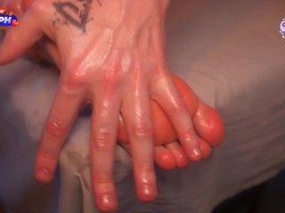 Let My Wife Visit a Male Masseur – Now She’s His Regular Client