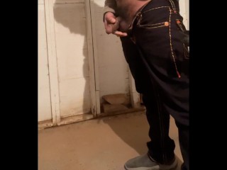 Piss desperation while masturbating in garage outside - could not cum  ( took a urgent piss )