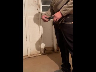 Piss desperation while masturbating in garage outside - could not cum  ( took a urgent piss )