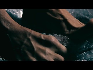 Explosión de placer: Jugando con papel de burbujas bajo mis pies 🫧👣