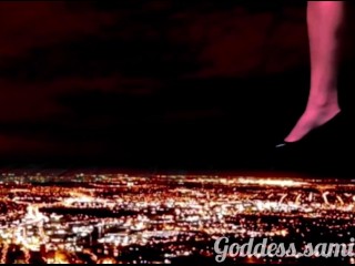 Giantess Samira declara su amor a su tiny y va a conoce su pueblo h lo destruye