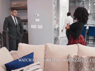 Sneaky Fucking And House-Hunting Quincy Roee / Brazzers