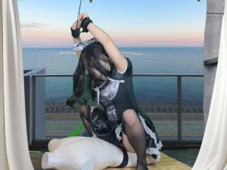 HENTAI Aibu。ベランダ。メイド。拘束されながらオナニー。