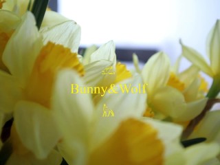 Lesbian morning face mask with pussy juice. Maximum moisturization.