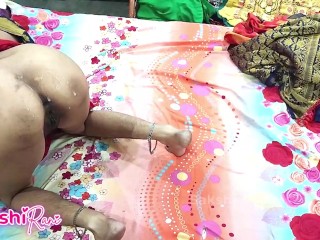 Dever enter in room bhabi wear a paticot show her big ass mast bhabi ki chudai