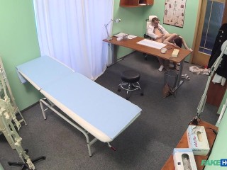 "OMG Doctor, I think you're going to make me SQUIRT" - Fake Hospital