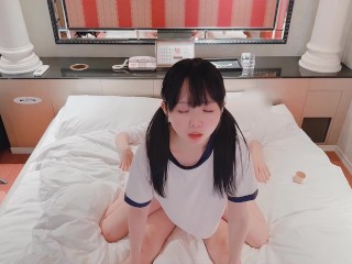 🩵”おちんぽ様に負けましゅ💞”大人の保健体育♡笛が鳴ったら自分から腰動かしてぇ♡アヘ顔イクイクよくできましたっ💗【ゆりんのちいさくてごめんなさい♡】