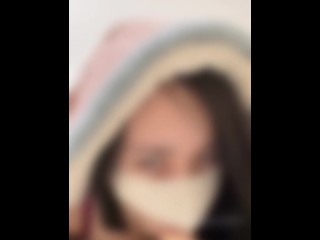 布団の中に潜り込んでフェラするヘンタイOL♡(素人個人撮影/巨乳/デカ尻/美女/可愛い/日本人OL/スマホ自撮り/Japanese/asian