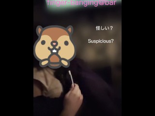 Rizはお店でも手マンでビショビショ♡ソファに水たまり♡隠れ手マン♡お潮吹き出す♡早漏激弱潮吹き雑魚マン♡Juicy Riz&slush♡素人/小柄/可愛い/清楚なのにエロい/変態/歳の差/カップル