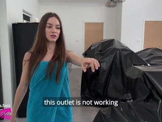 The repair man forgot his tool in my vagina - SolaZola