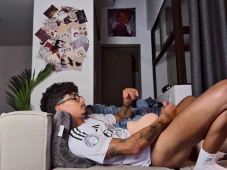 QUE RICA FOLLADA! llegó de jugar futbol con ganas de meter la verga