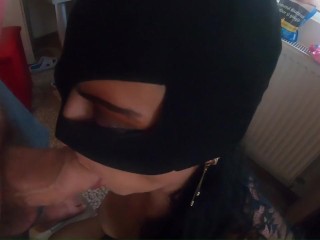 I like to cheat on my husband even when I'm cooking. his friend has a very tasty dick