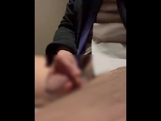 【孤独のオナニ（女性専用・オナニー鑑賞用）】デパートトイレでビンビンに！スマホ個撮 | スーツ | イケオジ | リアル鑑賞も◎