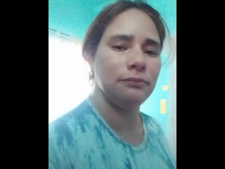 Esa tanga de hilo le queda perfecta 😘