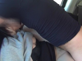 I got an erection so I inserted it into my girlfriend while she was playing Monster Hunter