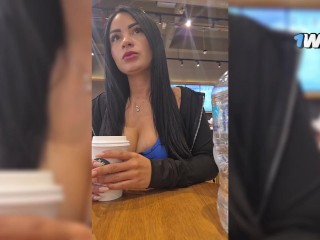 Colombiana se pone muy cachonda en un centro comercial de Bogotá - ALEJANDRA PALACIOS