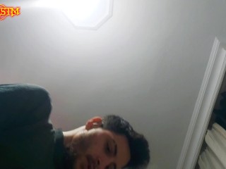 Üvey abla ve Üvey kız kardeşinin amcığını yalıyor