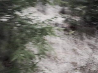 Outdoor Pissing & Risky Wank – My Small 11cm Dick Almost Exposed to Tourists!