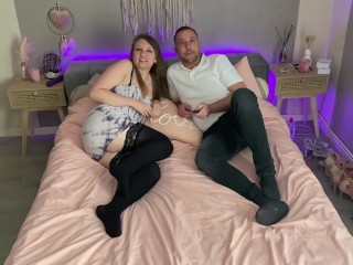 Je baise avec Brad, le mari de ma copine Coquette pendant qu'elle fait les courses