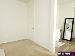 Busty Milf Lexi Luna uses her Titties to Stroke off Horny Stepson before School