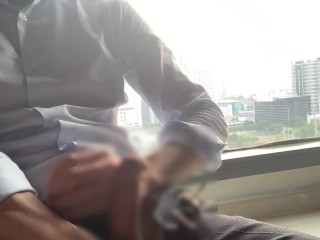 【孤独のオナニ（女性専用・オナニー鑑賞用）】海外出張ホテルで昼間のオナニー！スマホ個撮 | スーツ | イケオジ | リアル鑑賞も◎