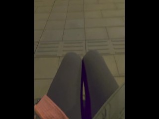 裤袜男娘路边打胶