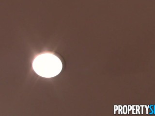 PropertySex Tall Sexy MILF Real Estate Agent Bianca Breeze Cheats on Fiancé with New Client