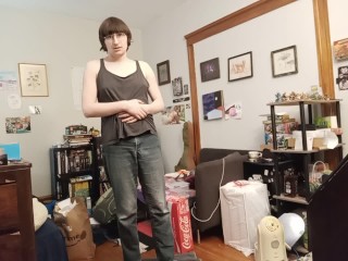 loser tgirl pisses its jeans and uses an onahole