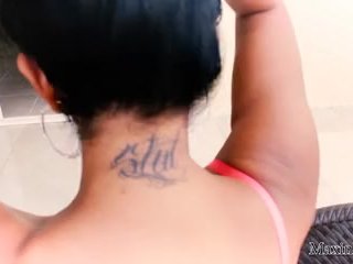 Maxine X Squirting Poolside