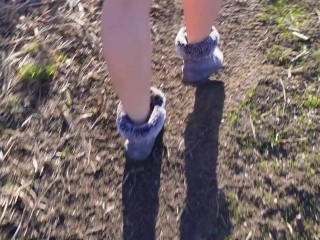 I abandoned my shoes, socks and panties then played with my feet in the outdoor mud, foot fetish 4K