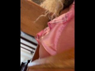 HOT 18+ STUDENT TGIRL GRINDS HER BUBBLE BUTT ON A DESK AT DETENTION 👩‍🏫📚