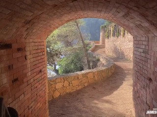 Took my gf for a weeknd in Costa Brava. Made love with the best ocean view from our AirBnb