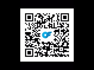 MILF feet with sexy white toes giving an oily footjob