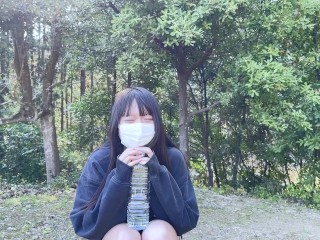 のあちゃんの野ションおしっこ我慢！！山登りしながらお漏らししちゃった！