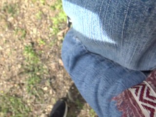 Kürt üvey anne ve üvey oğlu İstanbul'da halka açık bir ormanda romantik vakit geçiriyor