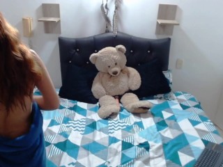 I masturbate my pussy thinking about my lover at my husband's house.