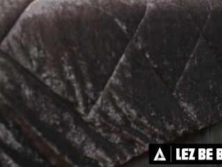 LEZ BE BAD - Naughty Ameena Green Discovers Her Sexuality With Her Hot Bestie Anna Claire Clouds