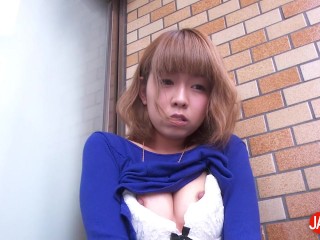 JAVHUB Fu Sazanami gets caught masturbating outside