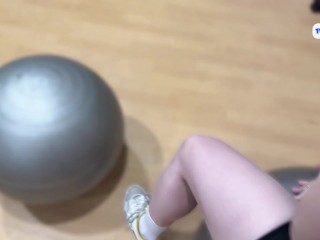 Sex in the gym! Real public pick up and fuck in the group room