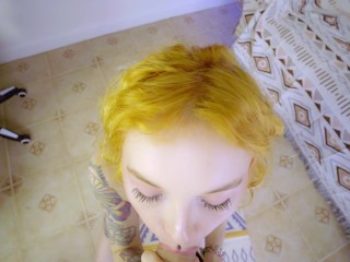 Сказала другу брата,что нужно помочь выбрать наряд, а сама разделась и трахнула его