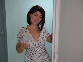 My neighbor gives me salt, gets very excited with my ass and fucks me!