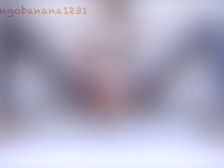 【潮吹き】運動後にもうひと運動。クリトリスを弄り倒し連続絶頂し、ディルドを出し入れして大量に潮吹を吹き上げる欲求不満の淫乱人妻