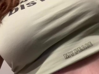 SQUEEZE THERAPY | Visual ASMR - Missy's shopping! Would you buy her this little arrogant top?