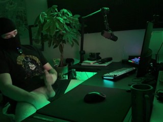 Watching your horny gamer boyfriend get off *Loud moaning and huge cumshot*