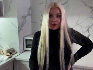 The landlady hasn't had sex in a long time. I have to solve the riddle or give her the money.