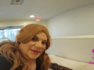 TS Aliza Breeze sucked off by CD Sissy Fiona Fortune Tranny Blowjob Cum in Mouth