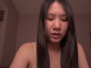 At Thy Right Hand There Are Pleasure For Evermore - Cute Asian Girl ASMR - Psalm 1-16