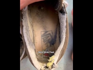 Hot Neighbor showing Stinky Feet while smoke.