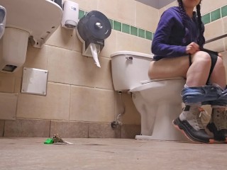 Nerdy Faery Watersports Piss Compilation