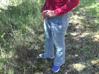 Kurdish granny starts pissing in front of her perverted 18 year old stepson